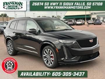 2024 CADILLAC XT6