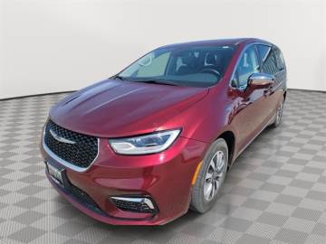 2022 CHRYSLER PACIFICA