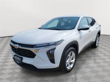 2026 CHEVROLET TRAX