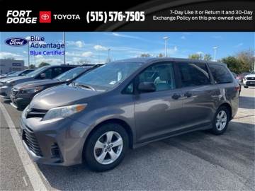 2018 TOYOTA SIENNA
