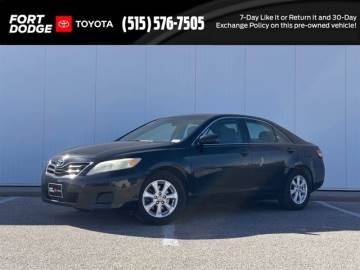 2011 TOYOTA CAMRY