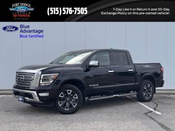 2024 NISSAN TITAN