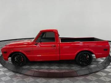 1968 CHEVROLET C10