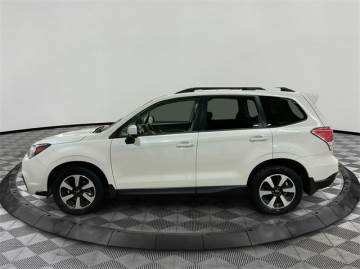 2018 SUBARU FORESTER