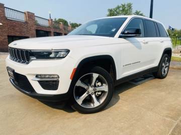 2023 JEEP GRAND CHEROKEE