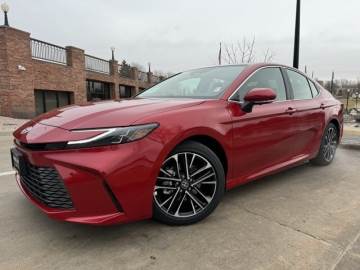 2025 TOYOTA CAMRY