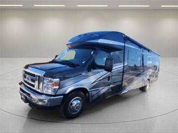 2019 FORD E-450