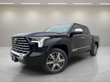 2025 TOYOTA TUNDRA