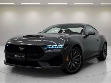 2025 FORD MUSTANG