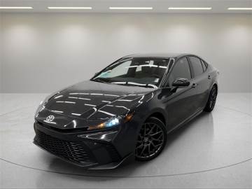 2025 TOYOTA CAMRY