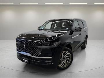 2025 LINCOLN NAVIGATOR