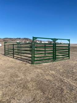 2025 ARROW FARM EQUIPMENT GATES & PANELS