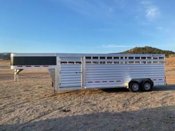 2026 FEATHERLITE 8127 STOCK TRAILER 7X24