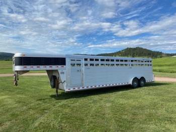 2007 Elite 7.6X28 Stock Trailer