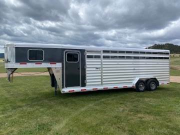 2026 EXISS 7.6X24FT STOCK COMBO