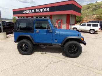 1999 Jeep Wrangler SE's photo