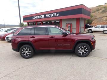 2024 JEEP GRAND CHEROKEE