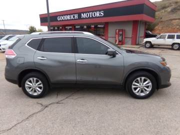 2016 NISSAN ROGUE