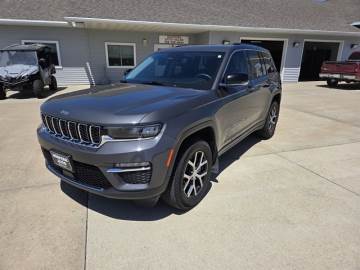 2023 JEEP GRAND CHEROKEE