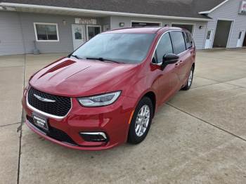 2025 Chrysler Pacifica