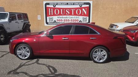 2022 Cadillac CT4