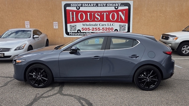 2024 Mazda Mazda3 Carbon Edition