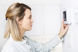 Four ways thermostats can save you on electrical costs