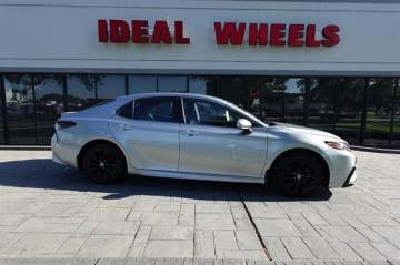 2024 TOYOTA CAMRY
