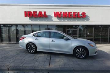 2017 NISSAN ALTIMA