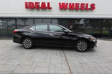 2025 NISSAN ALTIMA