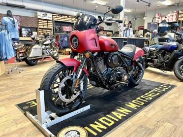 2023 INDIAN MOTORCYCLE SPORT CHIEF RUBY SMOKE