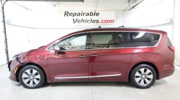 2019 CHRYSLER PACIFICA