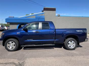 2011 Toyota Tundra 4WD Truck