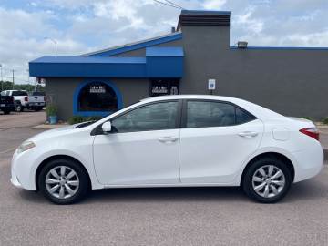 2016 TOYOTA COROLLA