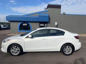 2013 MAZDA MAZDA3
