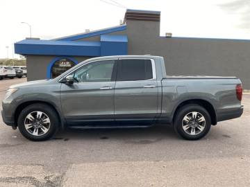 2017 HONDA RIDGELINE