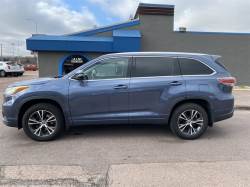2016 TOYOTA HIGHLANDER
