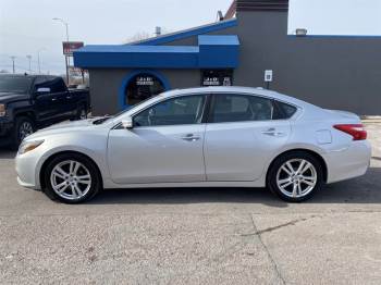2017 Nissan Altima SL