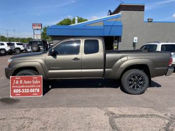 2011 TOYOTA TACOMA