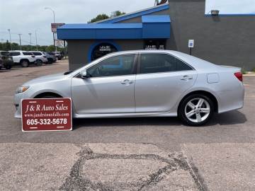 2012 TOYOTA CAMRY