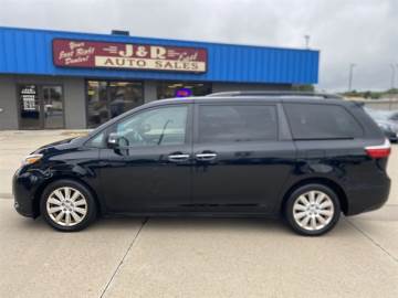 2015 TOYOTA SIENNA