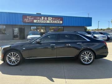2017 CADILLAC CT6
