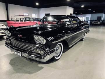 1958 CHEVROLET IMPALA