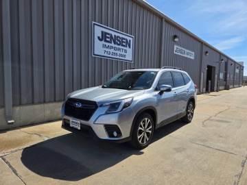 2023 SUBARU FORESTER