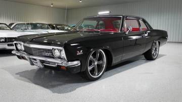 1966 CHEVROLET BISCAYNE