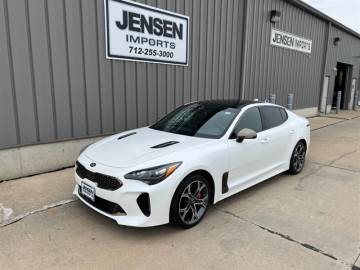 2018 KIA STINGER