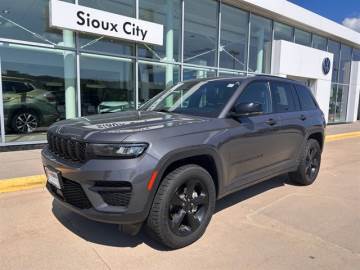 2022 JEEP GRAND CHEROKEE