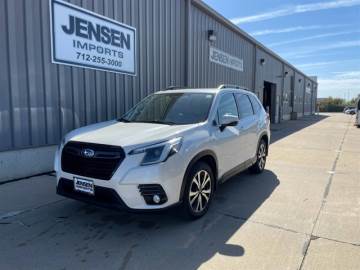 2022 SUBARU FORESTER