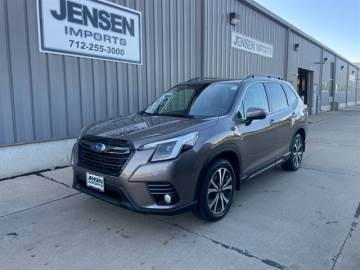 2023 SUBARU FORESTER