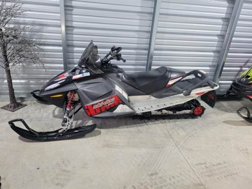 2009 SKI-DOO Summit 550F